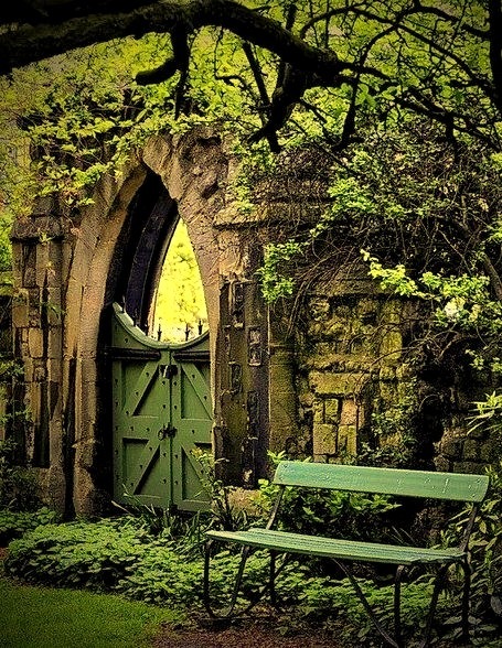 Garden Arch, Regents Park, London, England