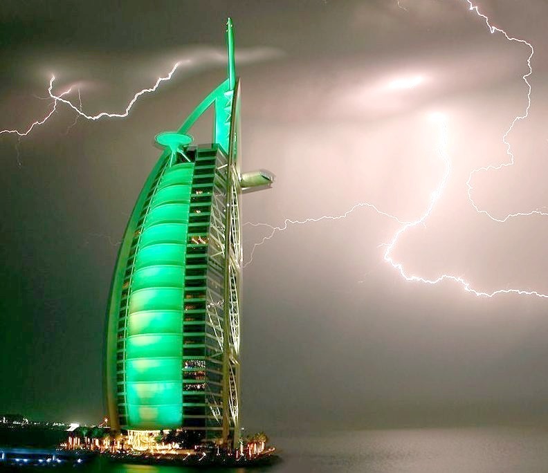 source: National GeographicLightnings over Burj Al Arab Hotel - Dubai, United Aram Emirates.
